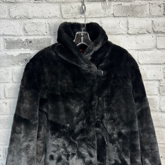 Vintage Faux Fur Mid Thigh Black Coat - Picture 2 of 12